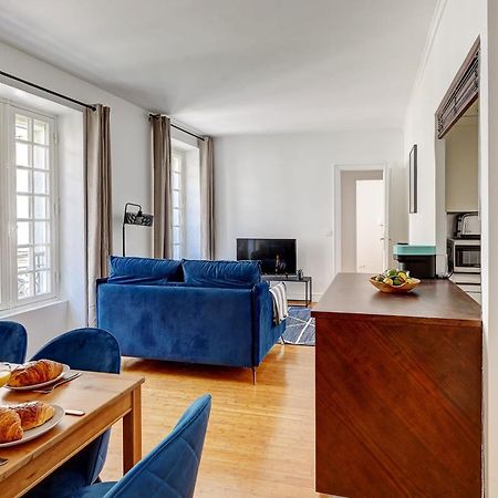 Champs-Elysees - 2Br With Balcony - Cityapartmentstay Париж Екстериор снимка