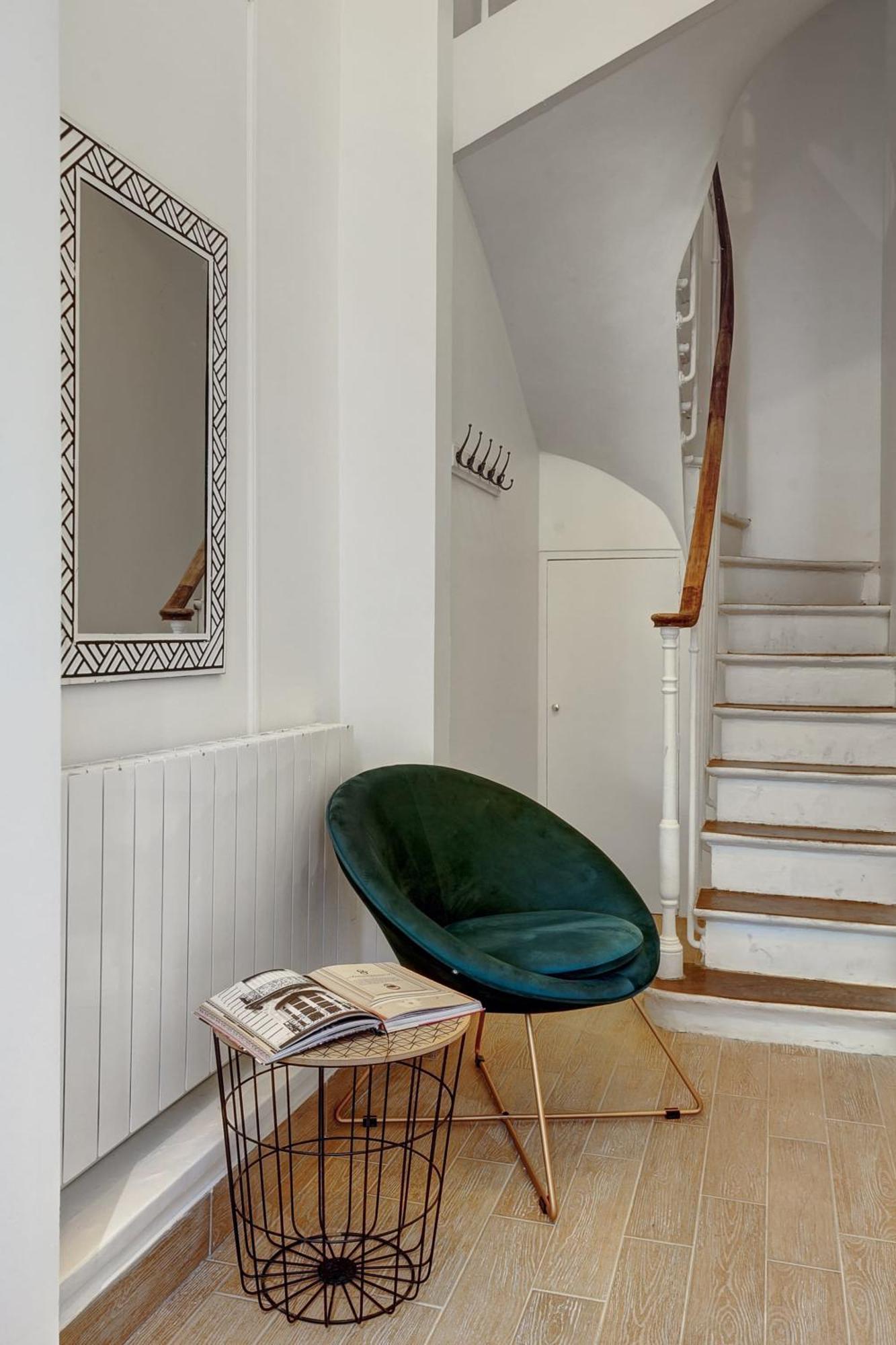 Champs-Elysees - 2Br With Balcony - Cityapartmentstay Париж Екстериор снимка
