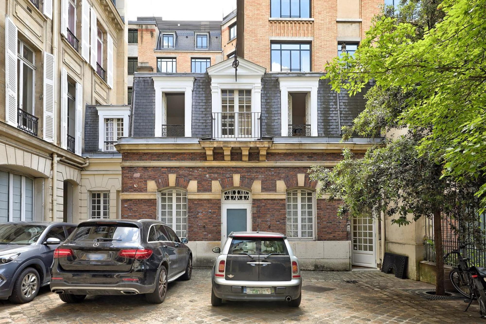 Champs-Elysees - 2Br With Balcony - Cityapartmentstay Париж Екстериор снимка